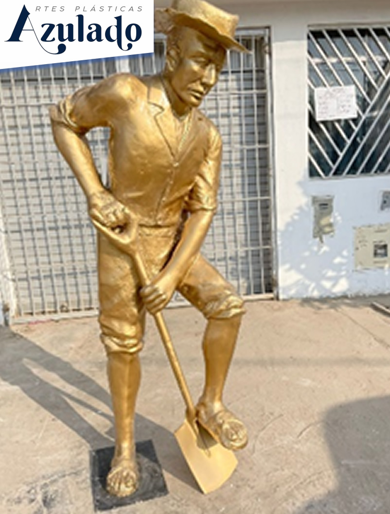 estatuas en fibra de vidrio